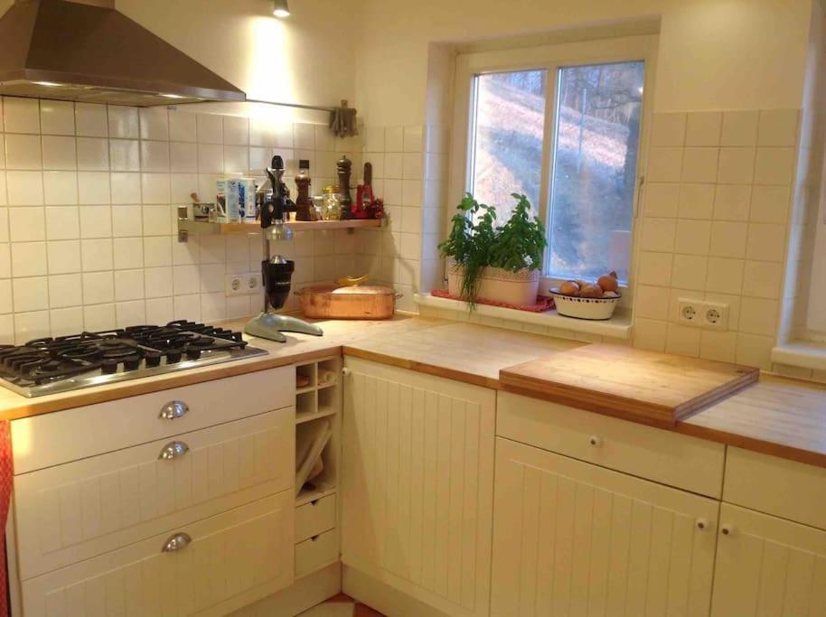 Charmantes Landhaus Mit Garten Und Traumhaftem Fernblick Thal  المظهر الخارجي الصورة