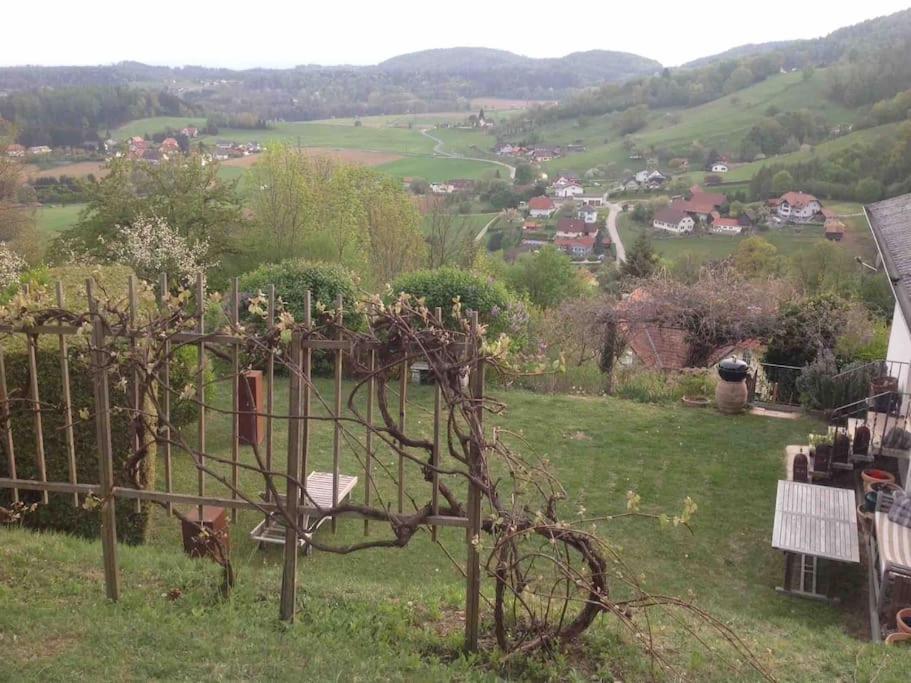 Charmantes Landhaus Mit Garten Und Traumhaftem Fernblick Thal  المظهر الخارجي الصورة